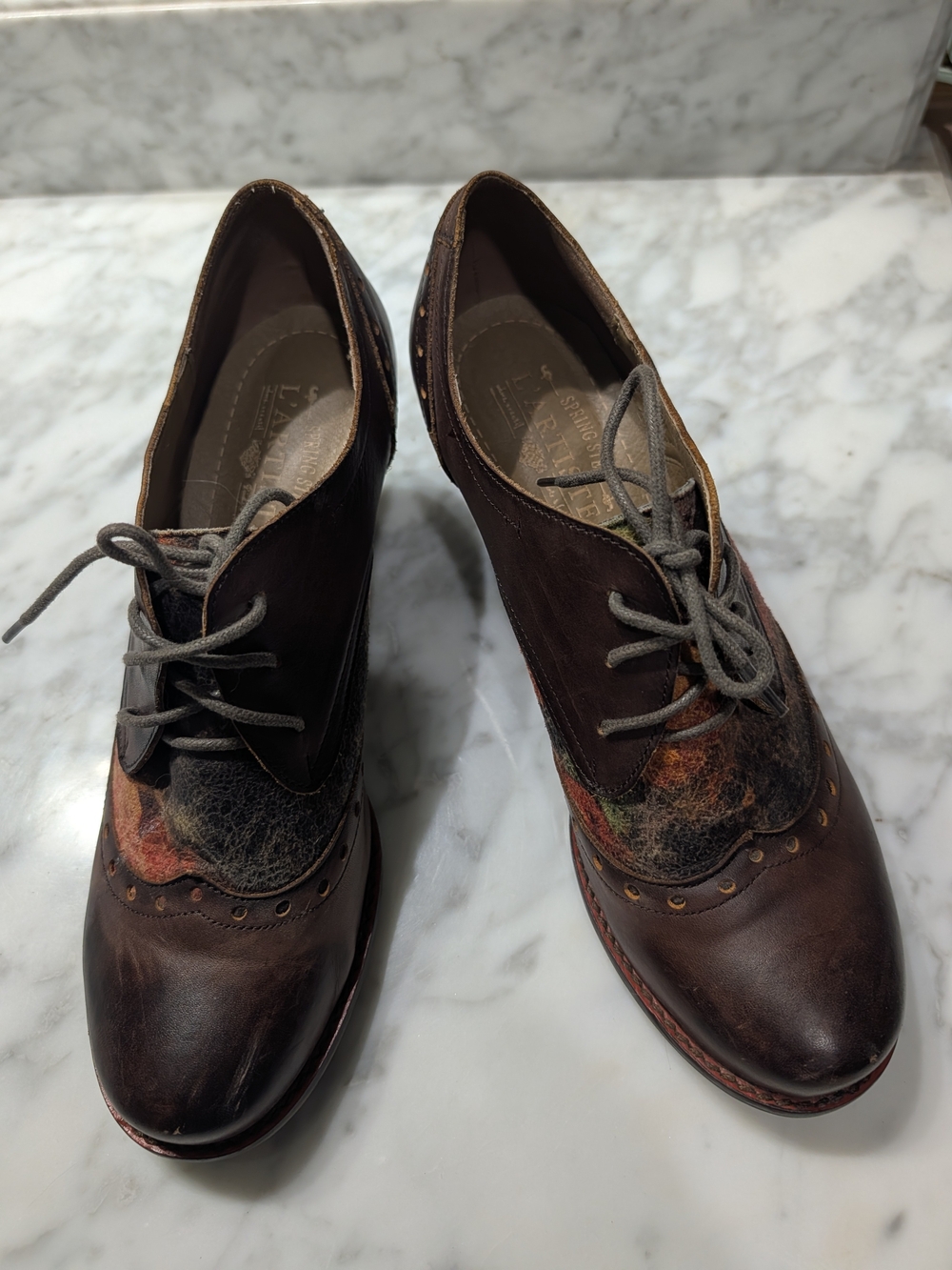 Women's Brown Leather Lace-Up Heeled Oxford with Rust Accent - Picture 2 of 5